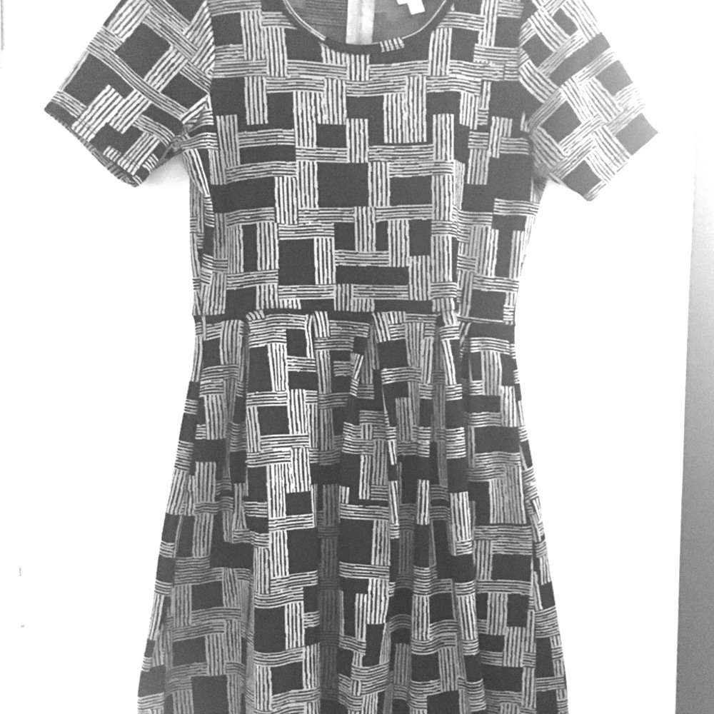 Lularoe Amelia Dress Black and White